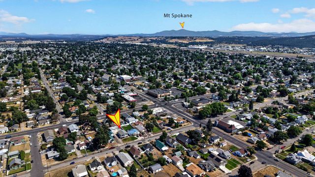 1927 E Hoffman Ave, Spokane Valley, WA 99207