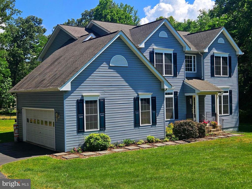 12300 ANDERSON AVE, Fairfax, VA 22030