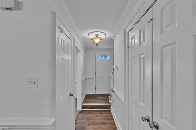 309 Middle Oaks DR, Chesapeake, VA 23322