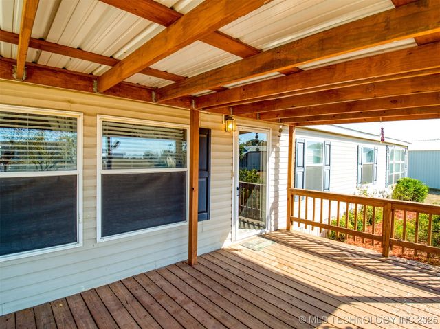 14108 Whispering Meadows Street, Kingston, OK 73439