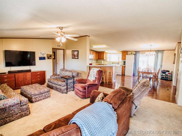 14108 Whispering Meadows Street, Kingston, OK 73439