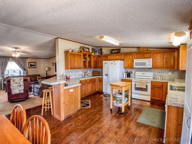 14108 Whispering Meadows Street, Kingston, OK 73439