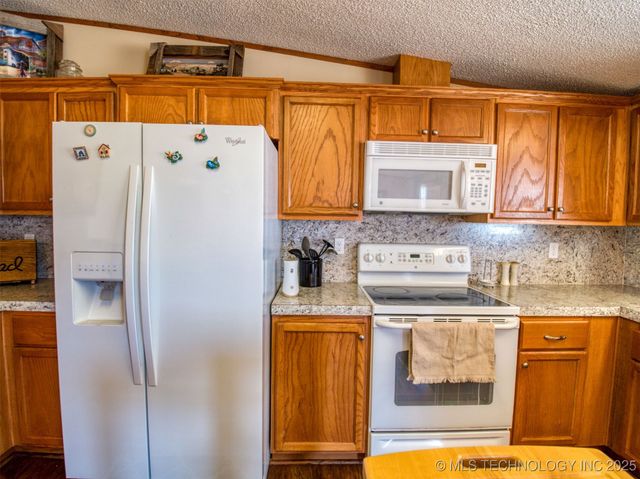 14108 Whispering Meadows Street, Kingston, OK 73439