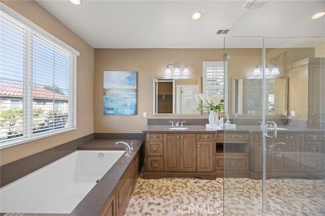 177 Compass, Irvine, CA 92618