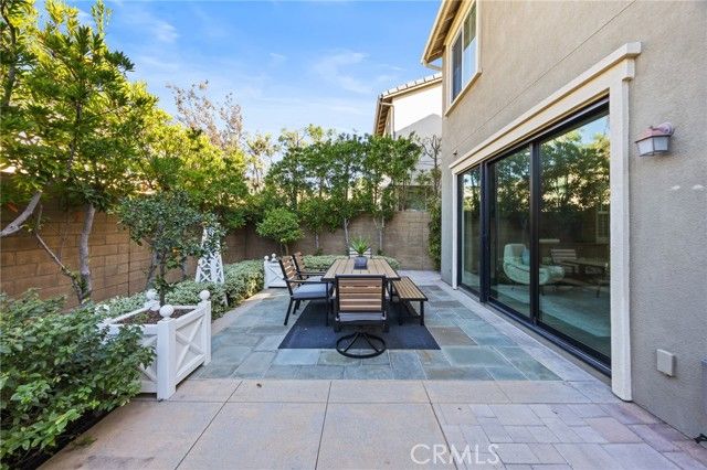 177 Compass, Irvine, CA 92618