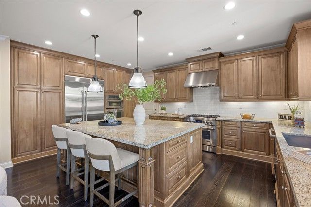 177 Compass, Irvine, CA 92618