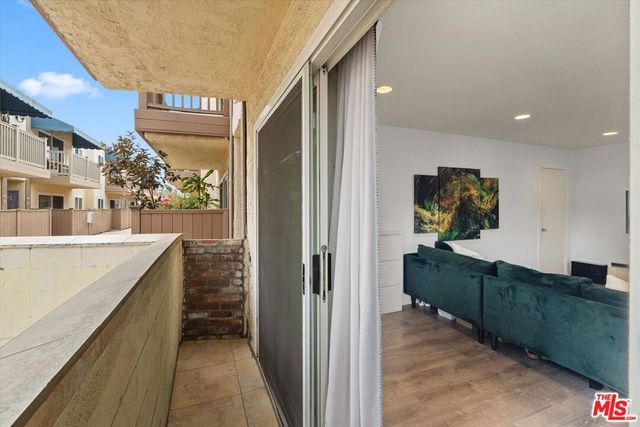 2852 Sawtelle Boulevard 12, Los Angeles, CA 90064