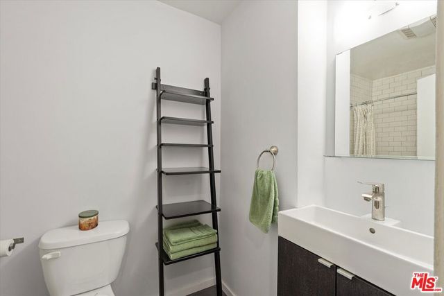 2852 Sawtelle Boulevard 12, Los Angeles, CA 90064