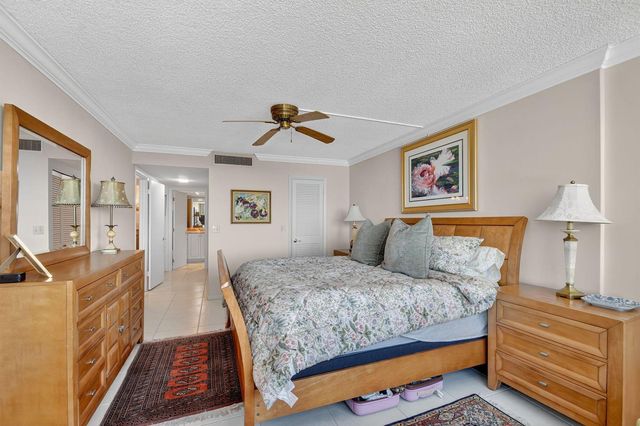 3589 S Ocean Boulevard 608, South Palm Beach, FL 33480