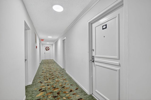 3589 S Ocean Boulevard 608, South Palm Beach, FL 33480