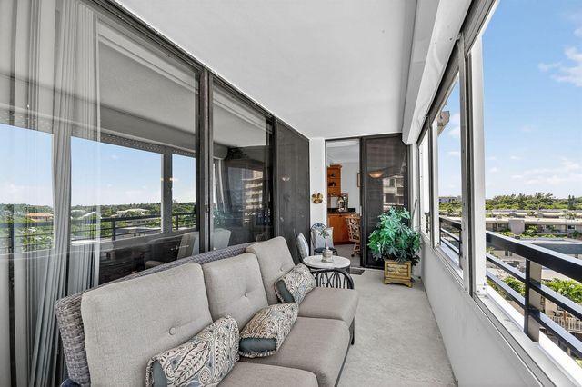3589 S Ocean Boulevard 608, South Palm Beach, FL 33480