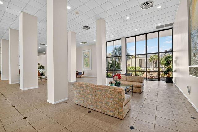 3589 S Ocean Boulevard 608, South Palm Beach, FL 33480