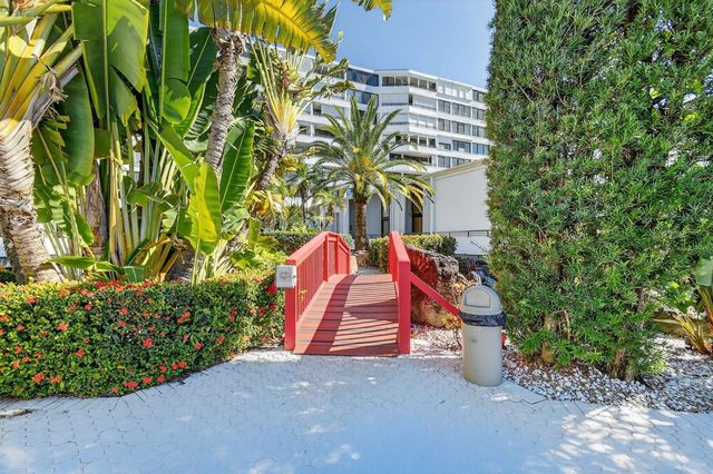 3589 S Ocean Boulevard 608, South Palm Beach, FL 33480