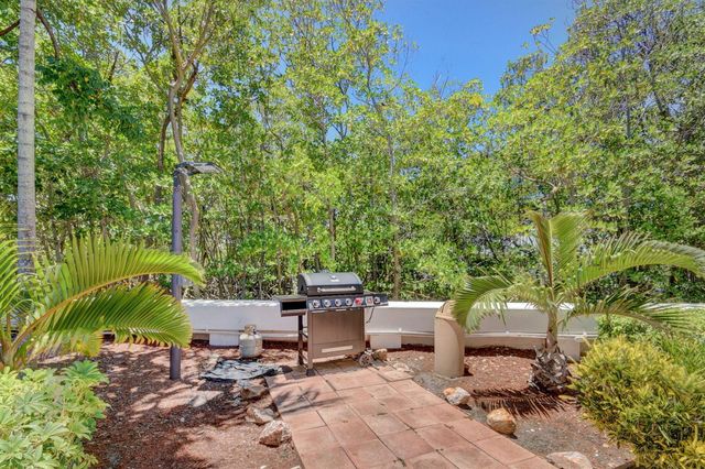 3589 S Ocean Boulevard 608, South Palm Beach, FL 33480