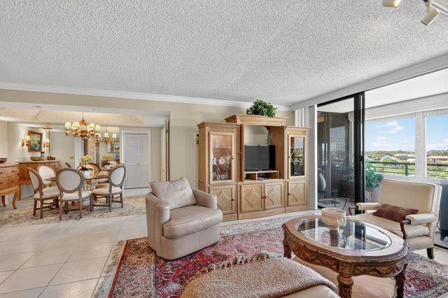 3589 S Ocean Boulevard 608, South Palm Beach, FL 33480