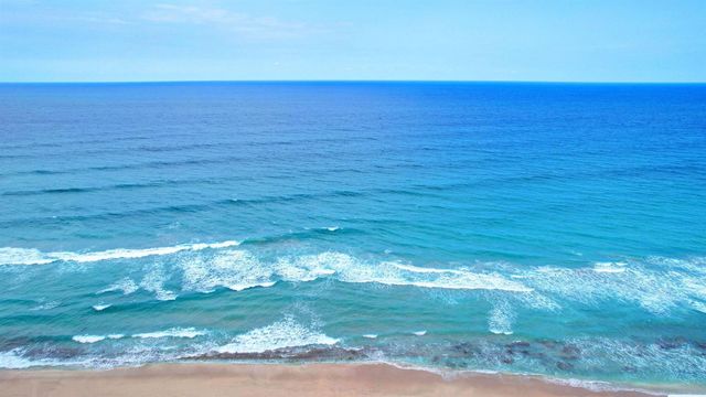3589 S Ocean Boulevard 608, South Palm Beach, FL 33480