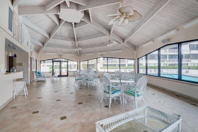 3589 S Ocean Boulevard 608, South Palm Beach, FL 33480