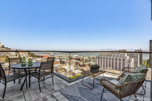 611 Washington Street 2105, San Francisco, CA 94111