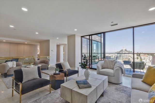 611 Washington Street 2105, San Francisco, CA 94111