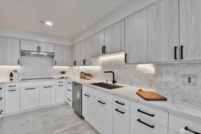 611 Washington Street 2105, San Francisco, CA 94111