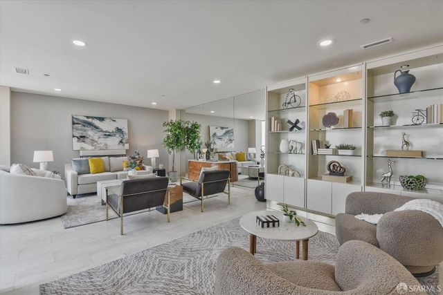 611 Washington Street 2105, San Francisco, CA 94111