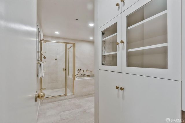 611 Washington Street 2105, San Francisco, CA 94111