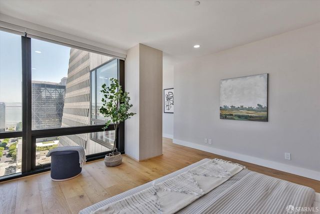 611 Washington Street 2105, San Francisco, CA 94111