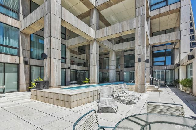 611 Washington Street 2105, San Francisco, CA 94111