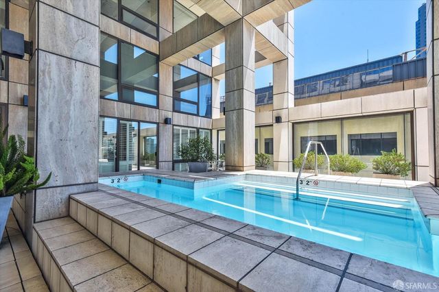 611 Washington Street 2105, San Francisco, CA 94111