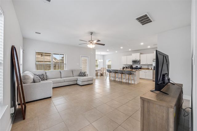 32906 Ruthie Dean Drive, Brookshire, TX 77423