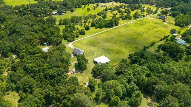 6141 Ranch Road E, Grand Bay, AL 36541