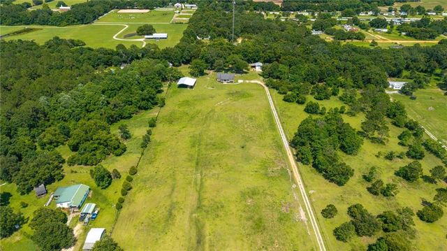 6141 Ranch Road E, Grand Bay, AL 36541