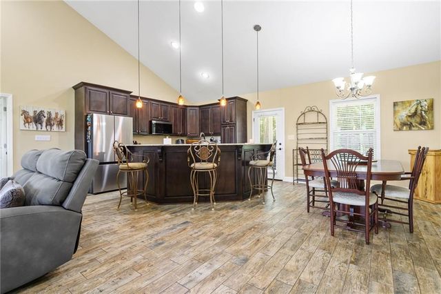6141 Ranch Road E, Grand Bay, AL 36541