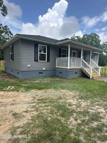 711 Smith Lane, Bolton, NC 28423