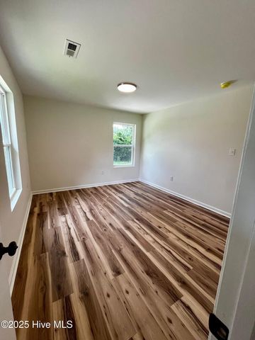 711 Smith Lane, Bolton, NC 28423