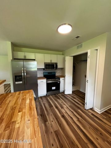 711 Smith Lane, Bolton, NC 28423