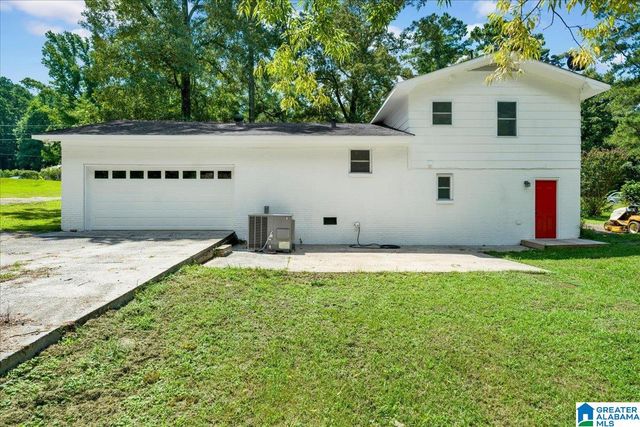 2221 LISA ANN DRIVE SE, Leeds, AL 35094