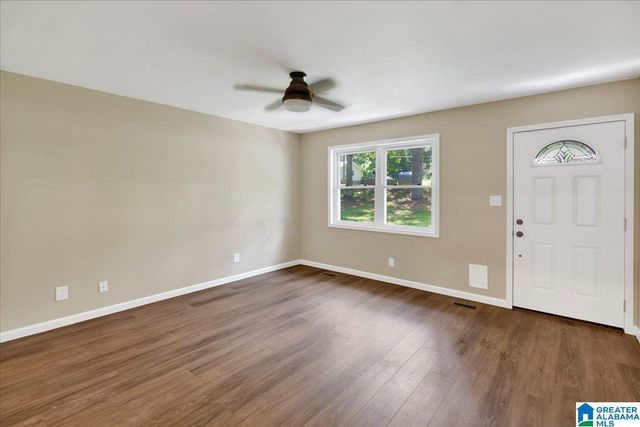 2221 LISA ANN DRIVE SE, Leeds, AL 35094
