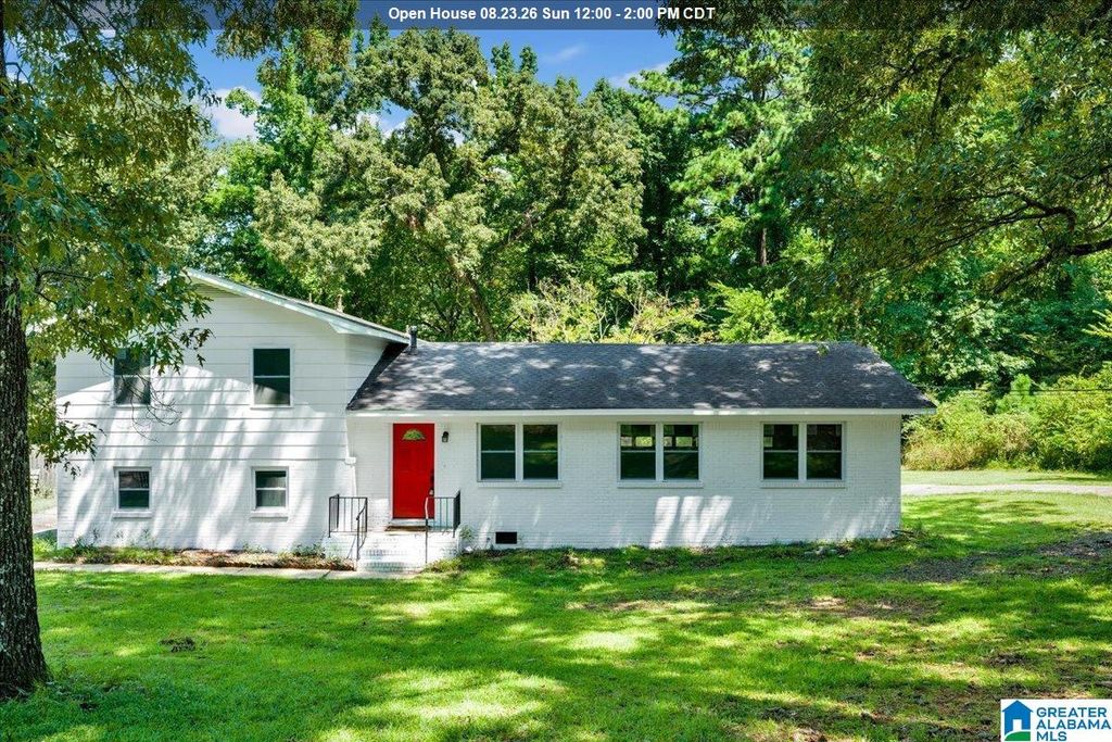 2221 LISA ANN DRIVE SE, Leeds, AL 35094