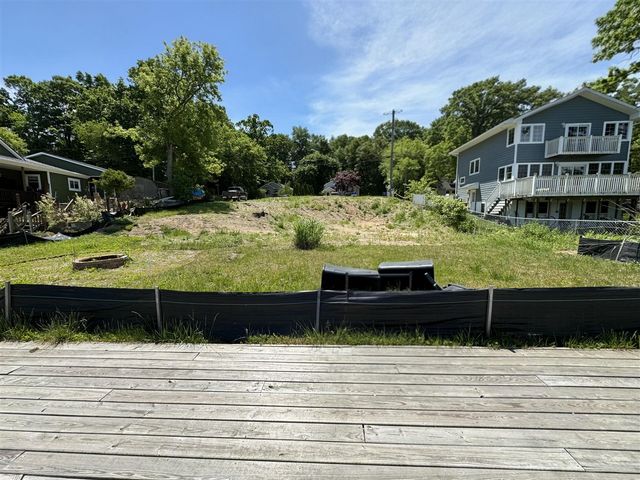 6456 Edgewood Drive, Brighton, MI 48116