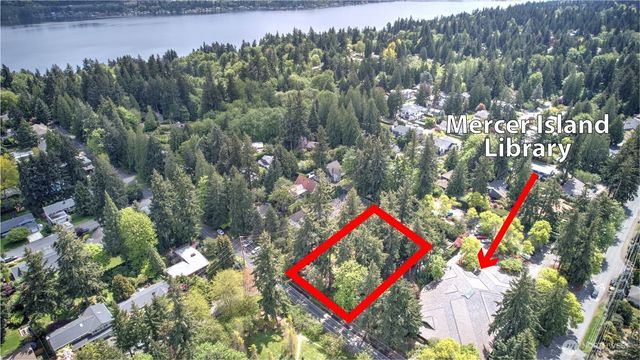 8817 SE 44th Street, Mercer Island, WA 98040