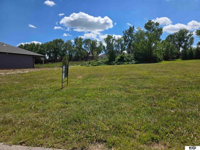 1301 Fairway Circle, Ashland, NE 68003