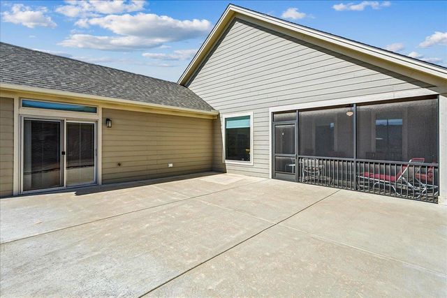 6537 W Collina St, Wichita, KS 67205