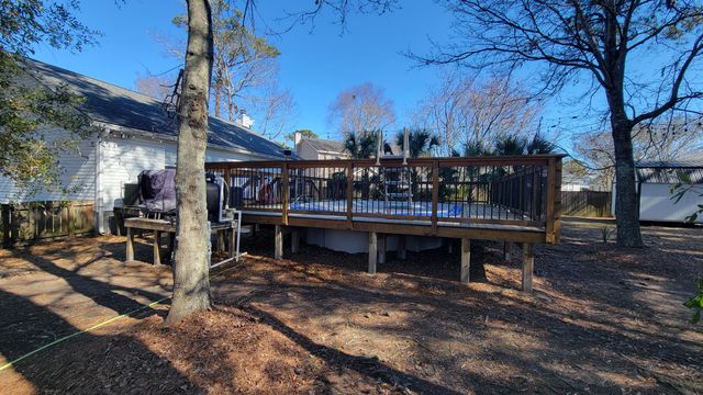 1333 Mapleton Avenue, Charleston, SC 29412