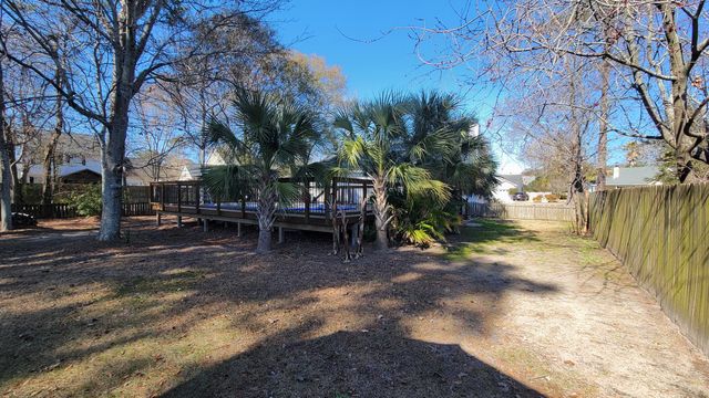 1333 Mapleton Avenue, Charleston, SC 29412