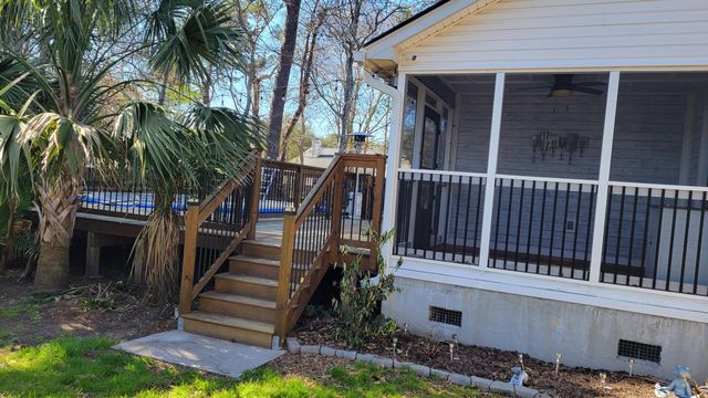 1333 Mapleton Avenue, Charleston, SC 29412