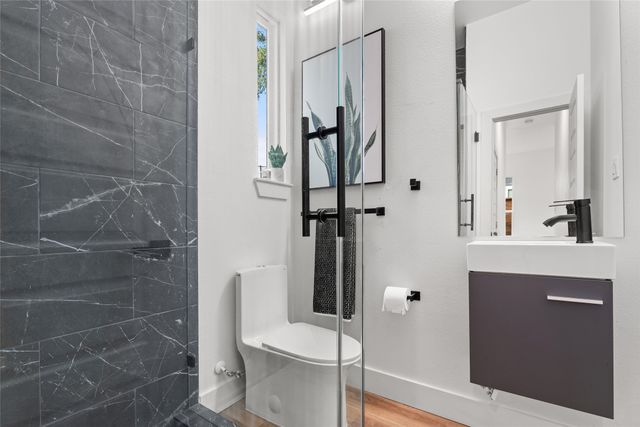 3604 Wendelkin Street, Dallas, TX 75215