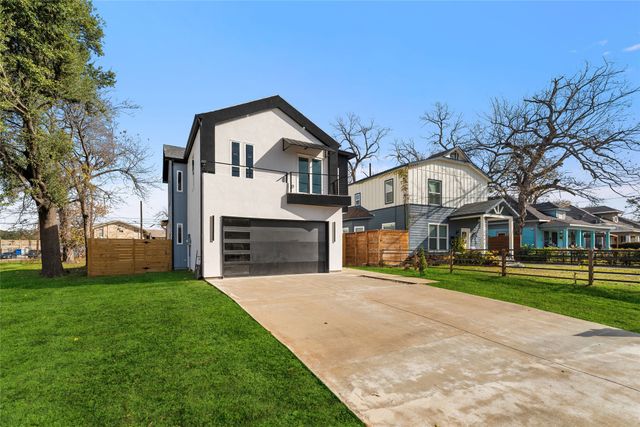 3604 Wendelkin Street, Dallas, TX 75215