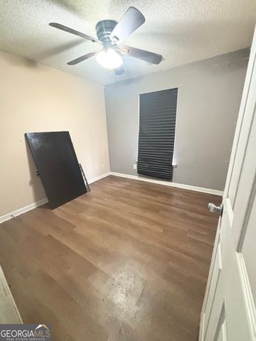 156 DOGWOOD GLEN Drive, Aragon, GA 30104