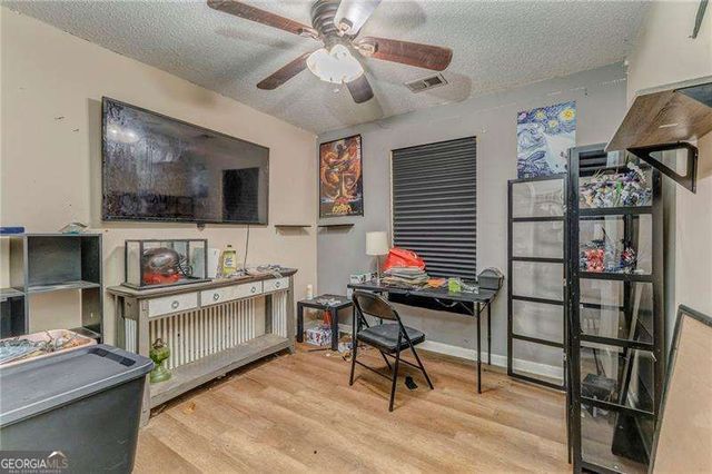 156 DOGWOOD GLEN Drive, Aragon, GA 30104